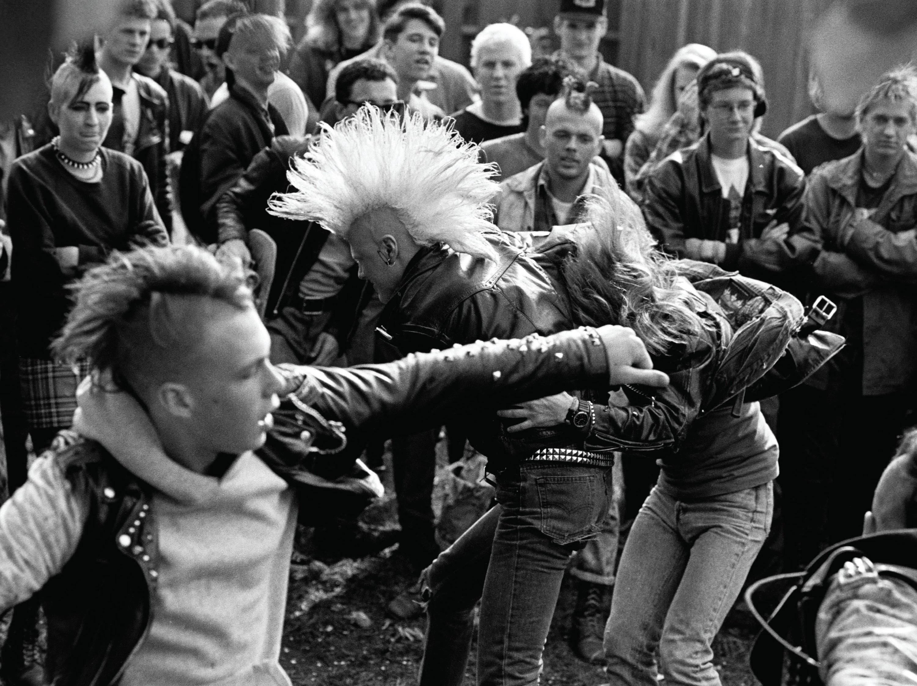 Hail Murray! The Punk Photography of Murray Bowles 1982-1995