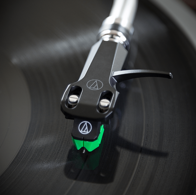 Audio-Technica AT-VM95E/H Cartridge with Headshell